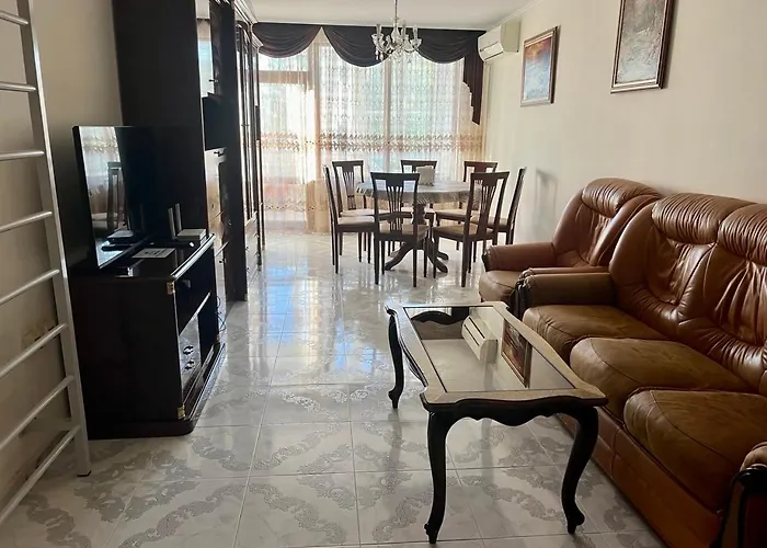 Sevastopol Apartment *